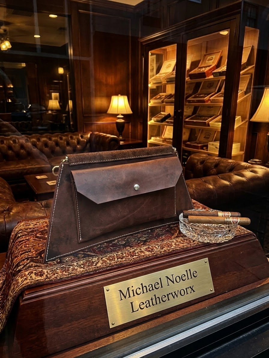 Cigar Clutch