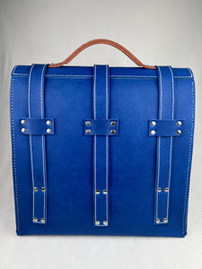 The Belted weekend carryall
